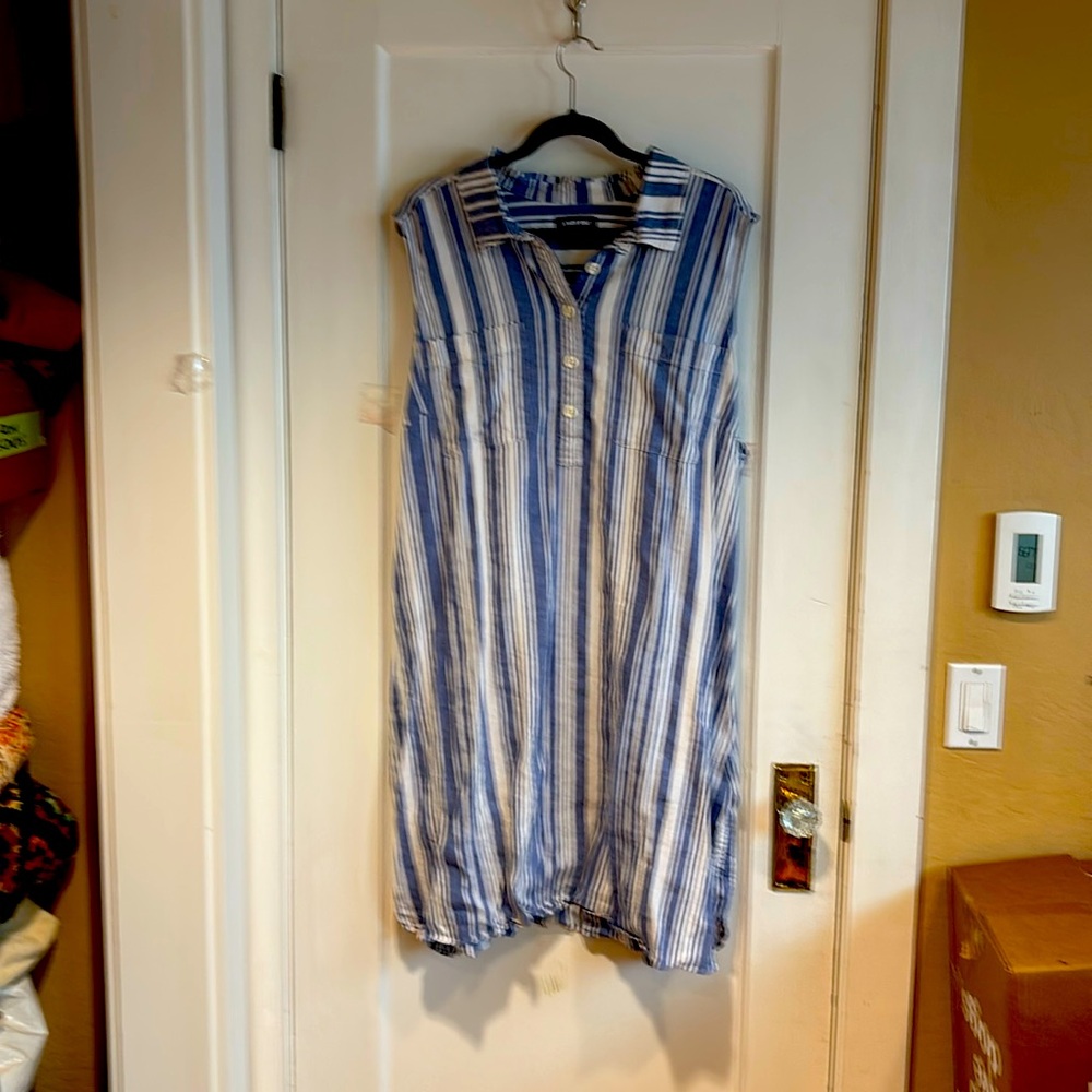 26 W Lands' End Blue and White Striped Sleeveless Dress